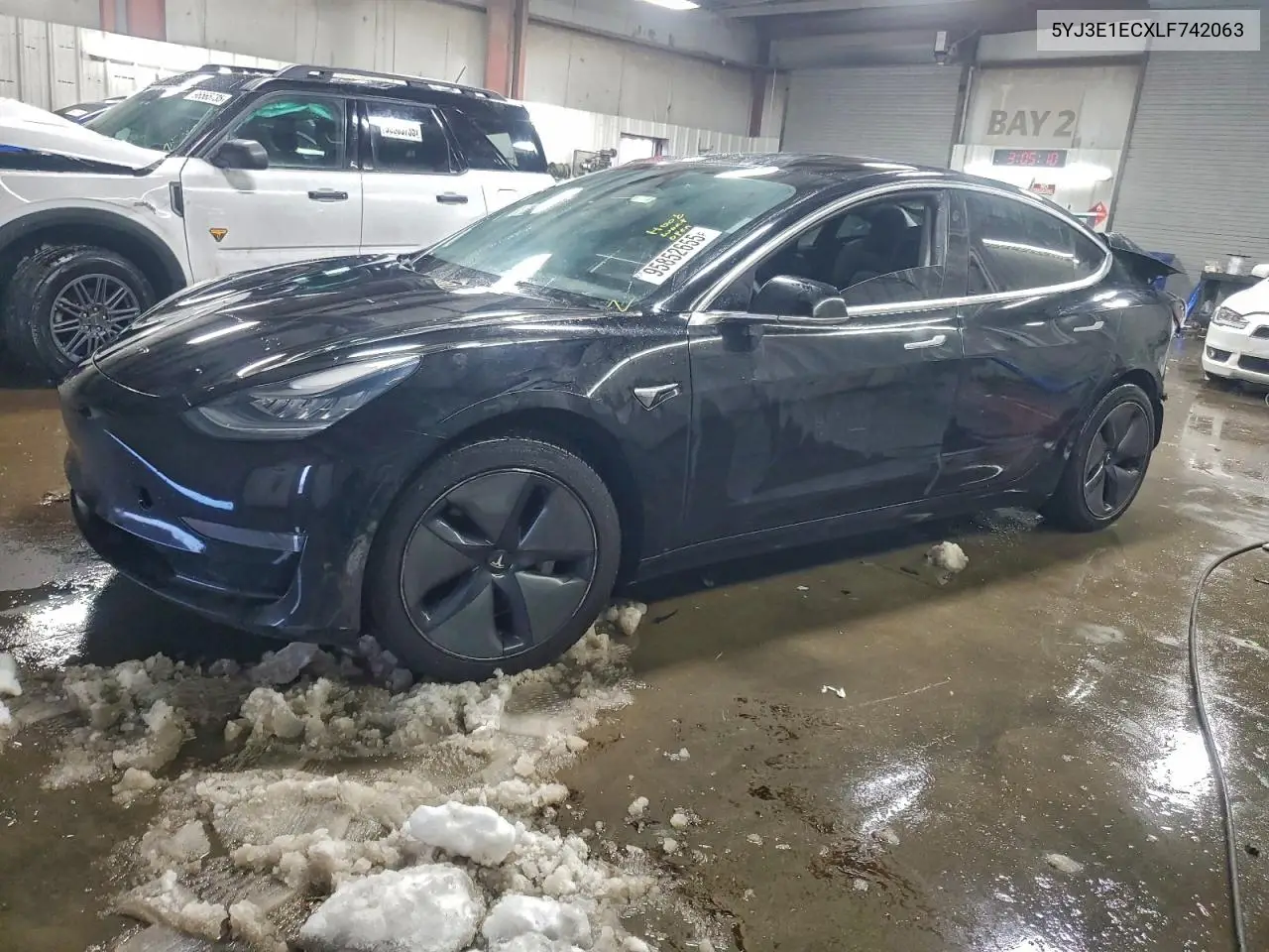 Tesla Model 3 (I)