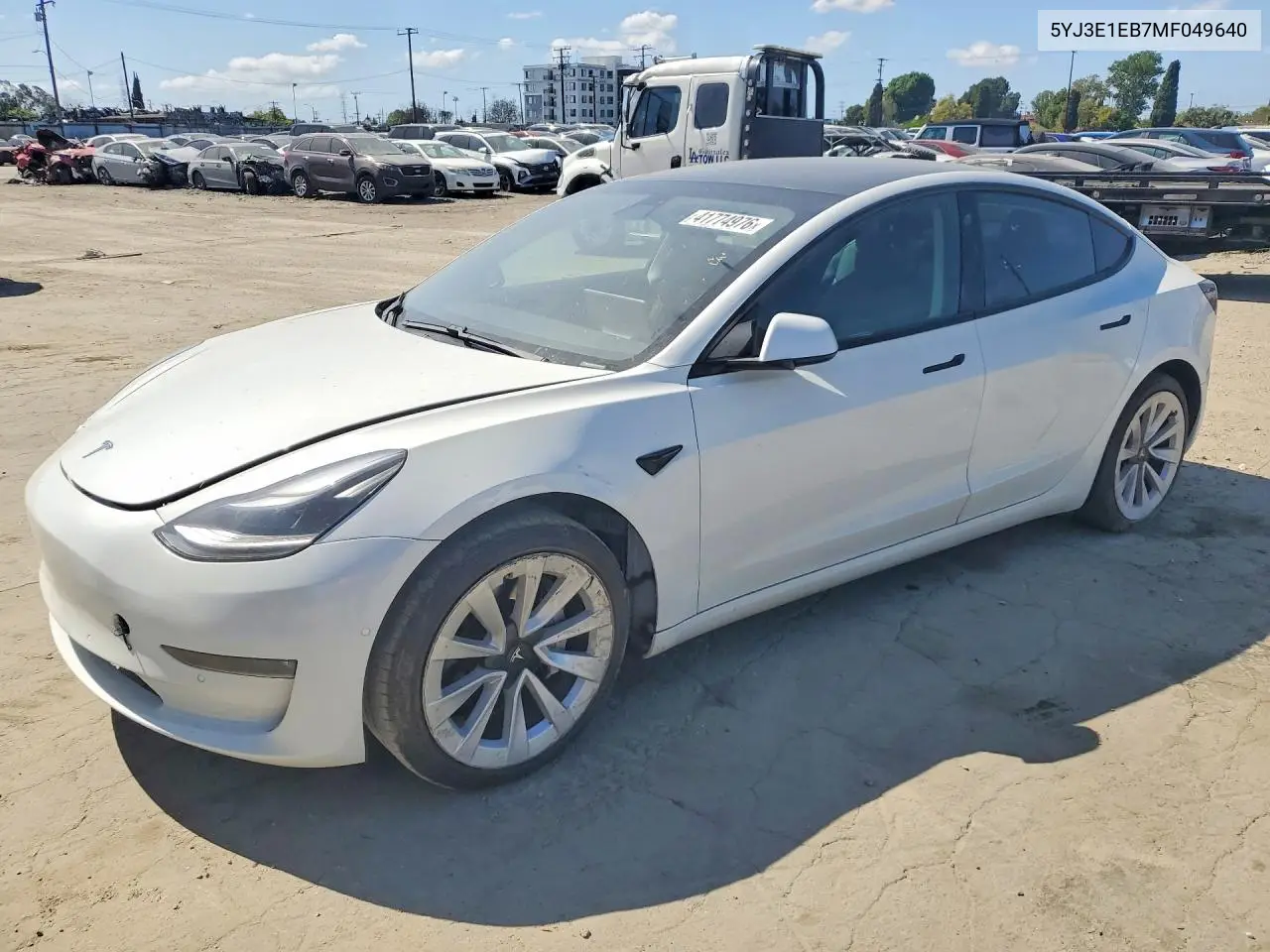 Tesla Model 3 (I)