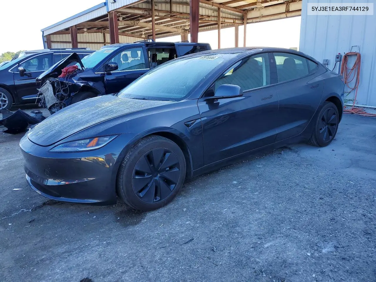Tesla Model 3 (I)