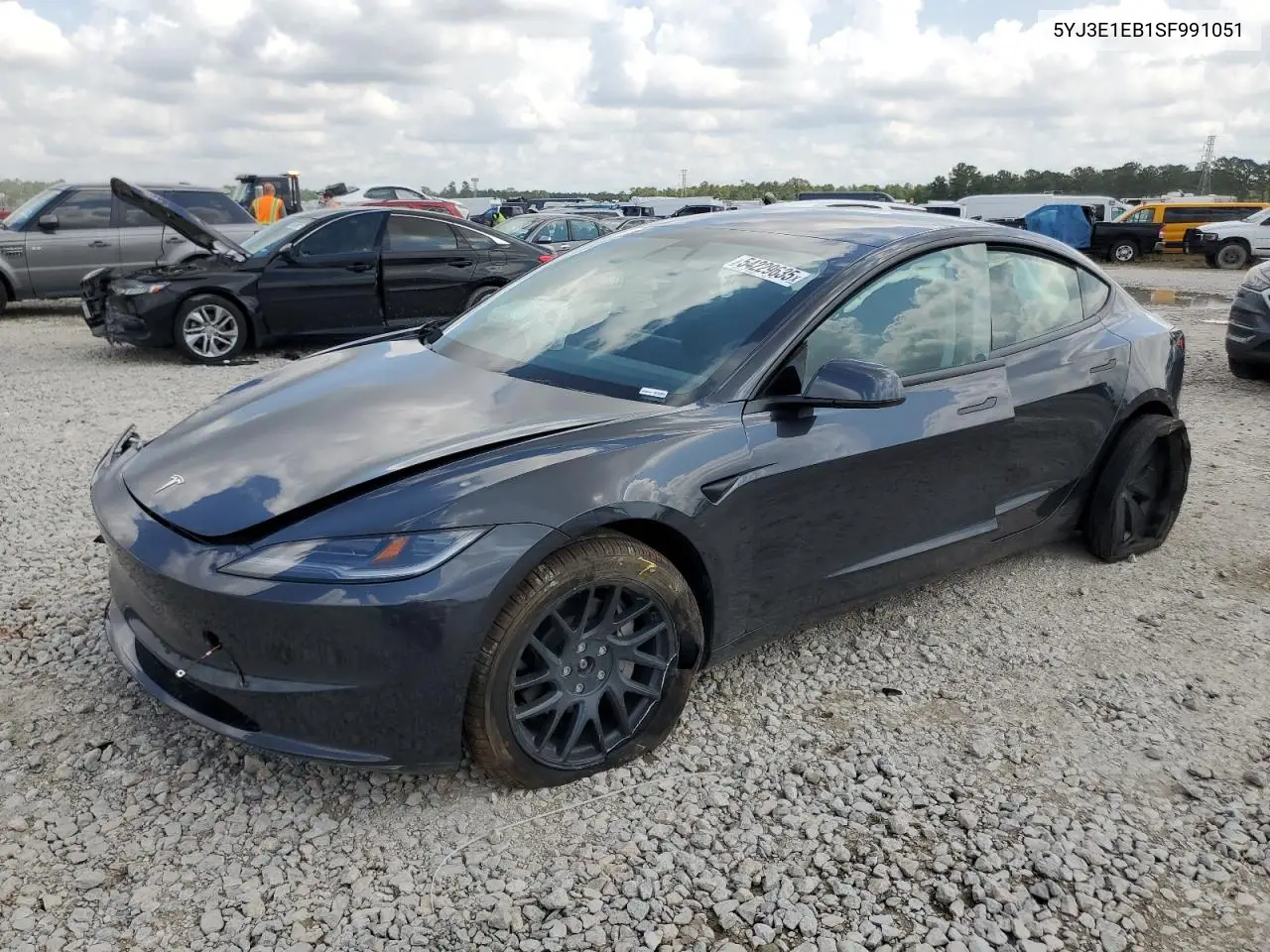Tesla Model 3 (I)