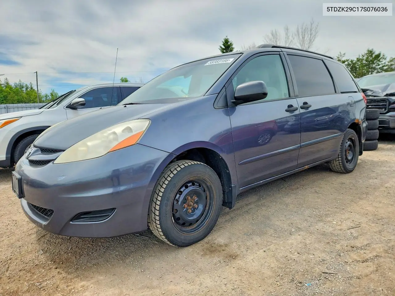 Toyota Sienna (II)