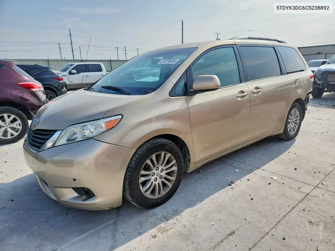 Toyota Sienna (III)