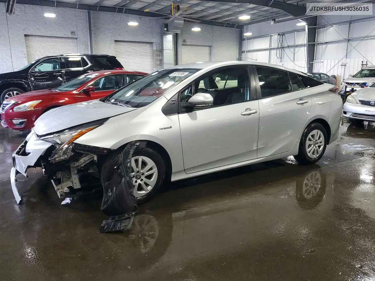 Toyota Prius (XW50)