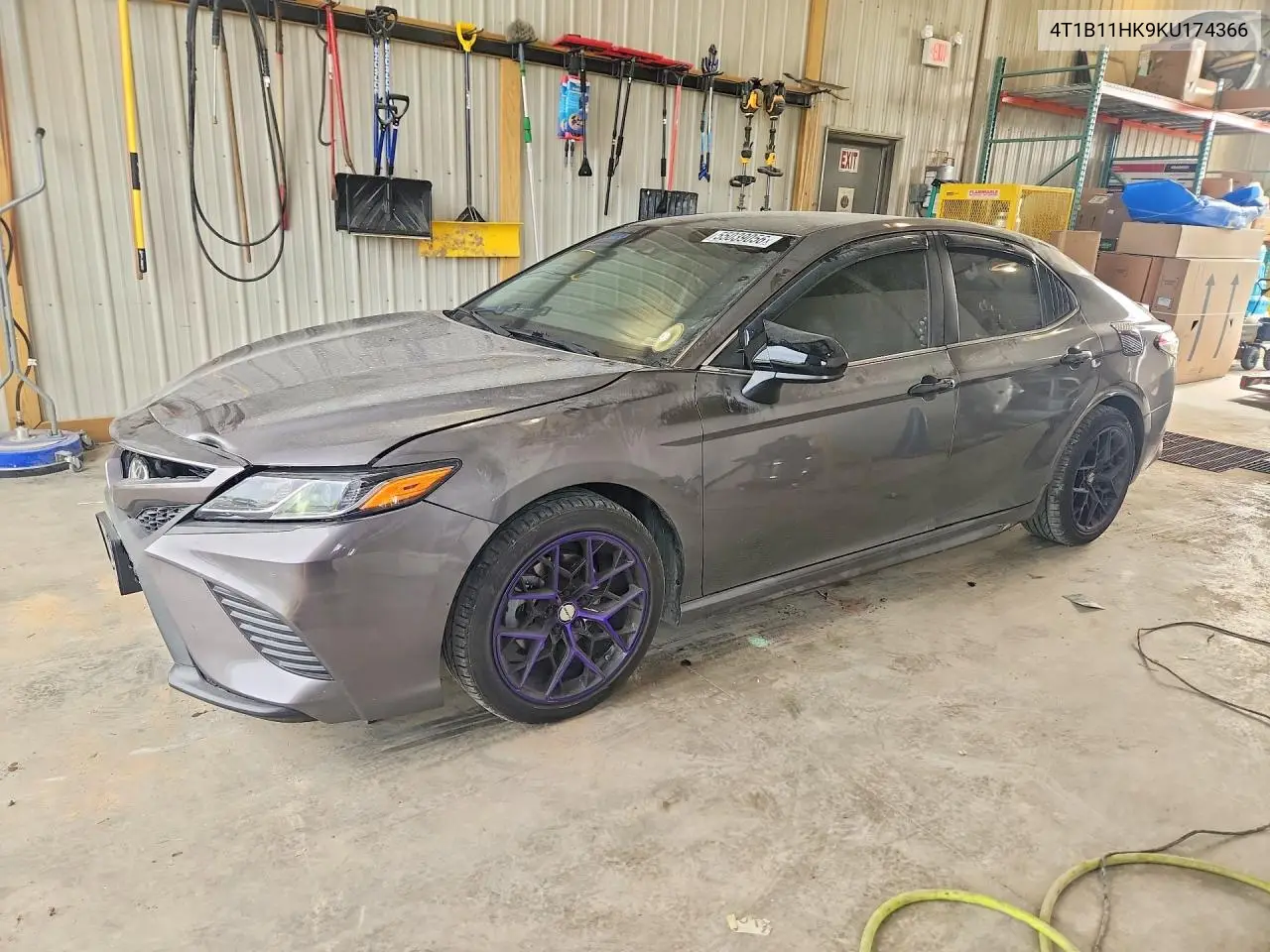Toyota Camry (XV70)