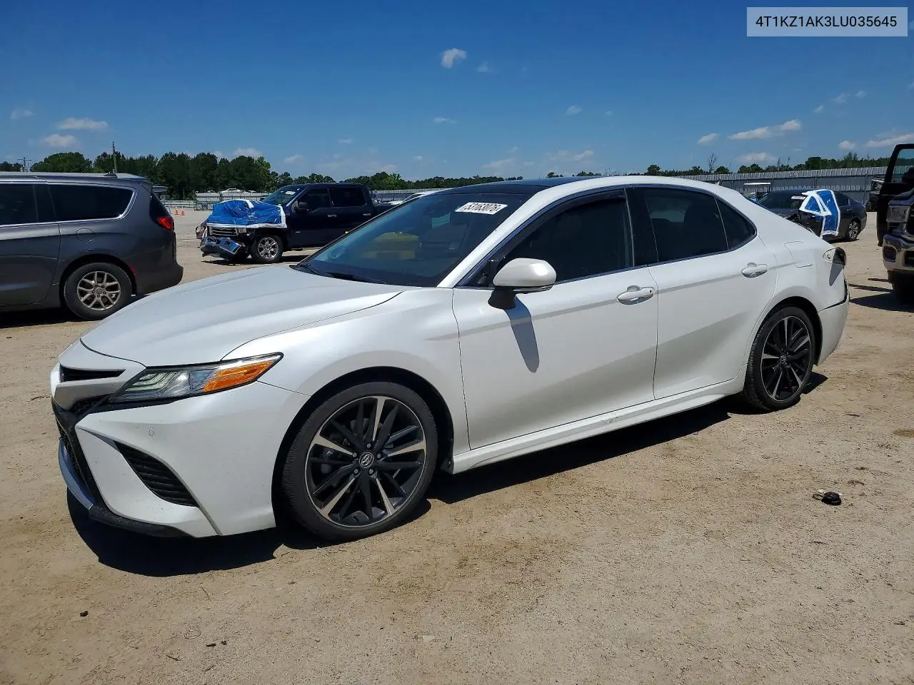 Toyota Camry (XV70)