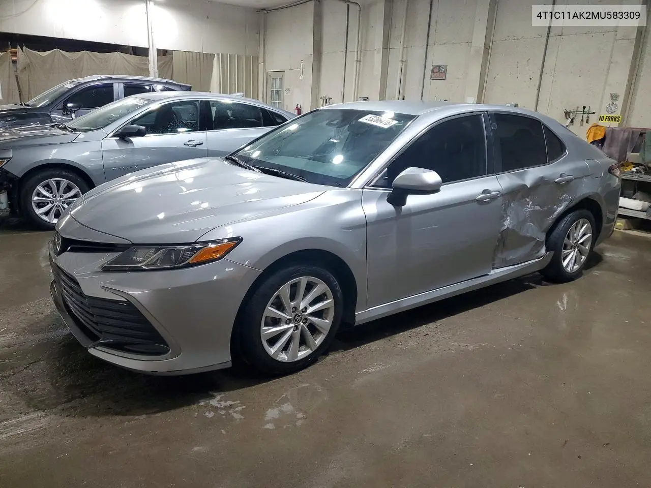 Toyota Camry (XV70)