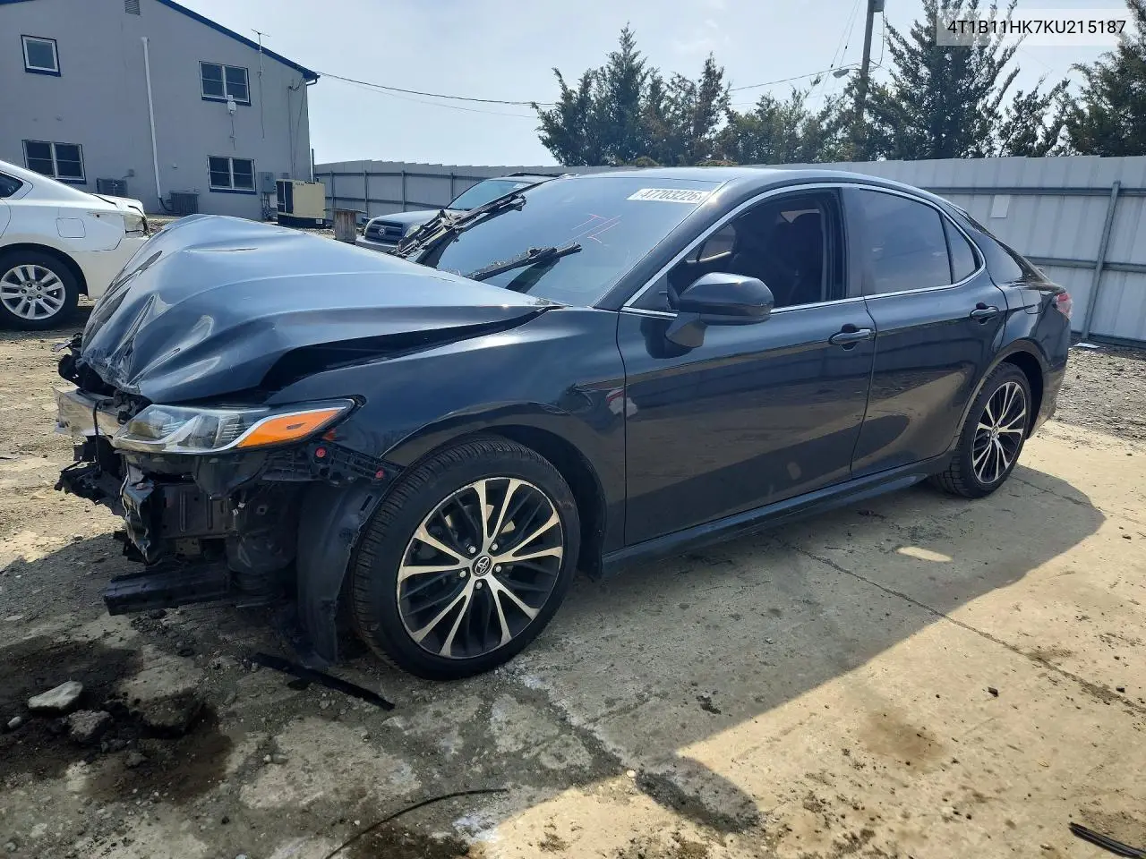 Toyota Camry (XV70)