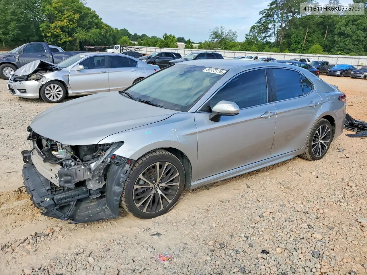 Toyota Camry (XV70)