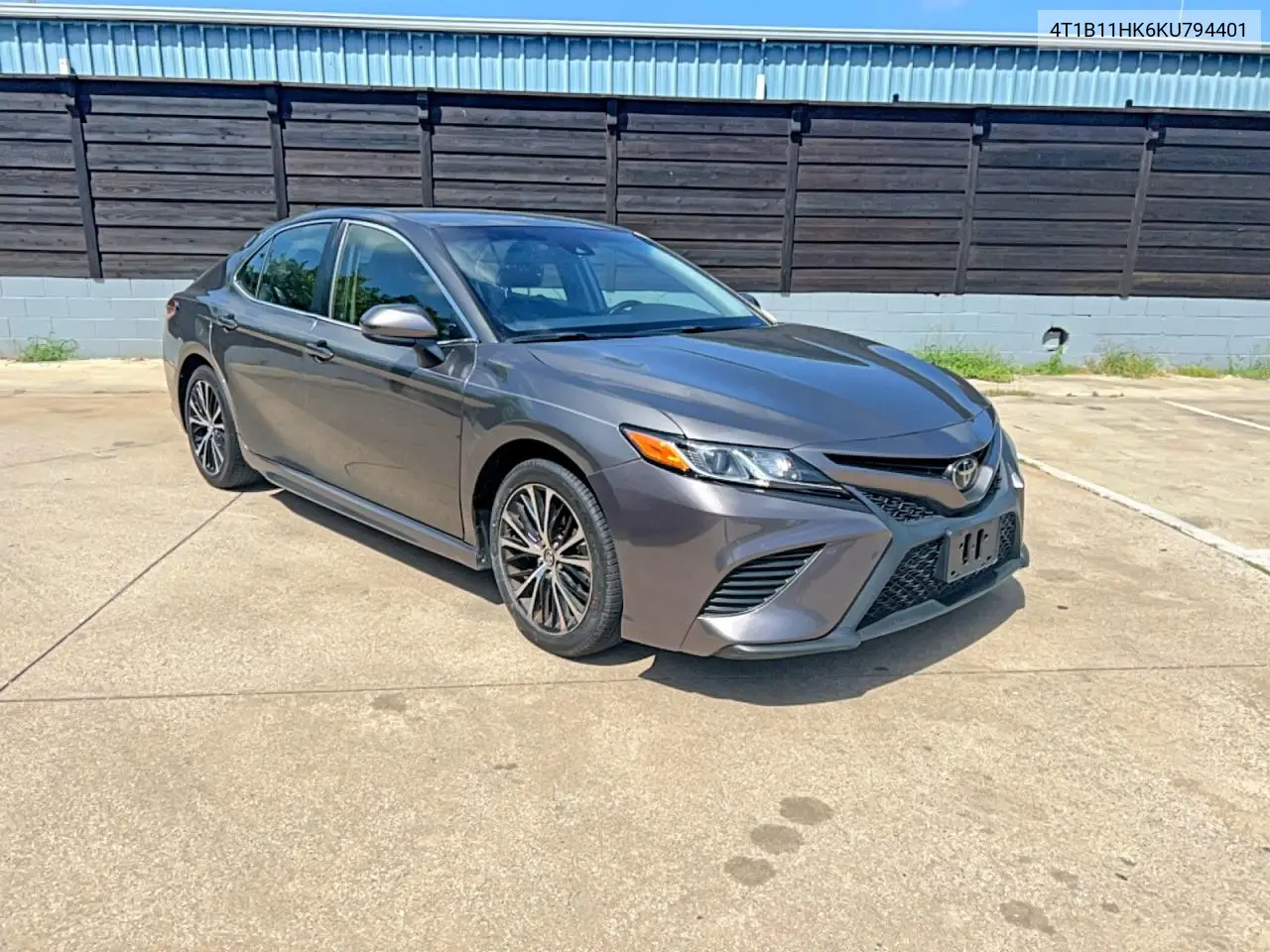 Toyota Camry (XV70)