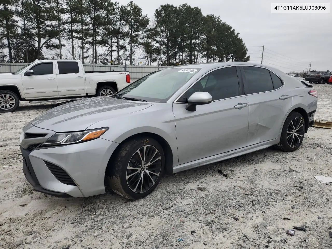 Toyota Camry (XV70)