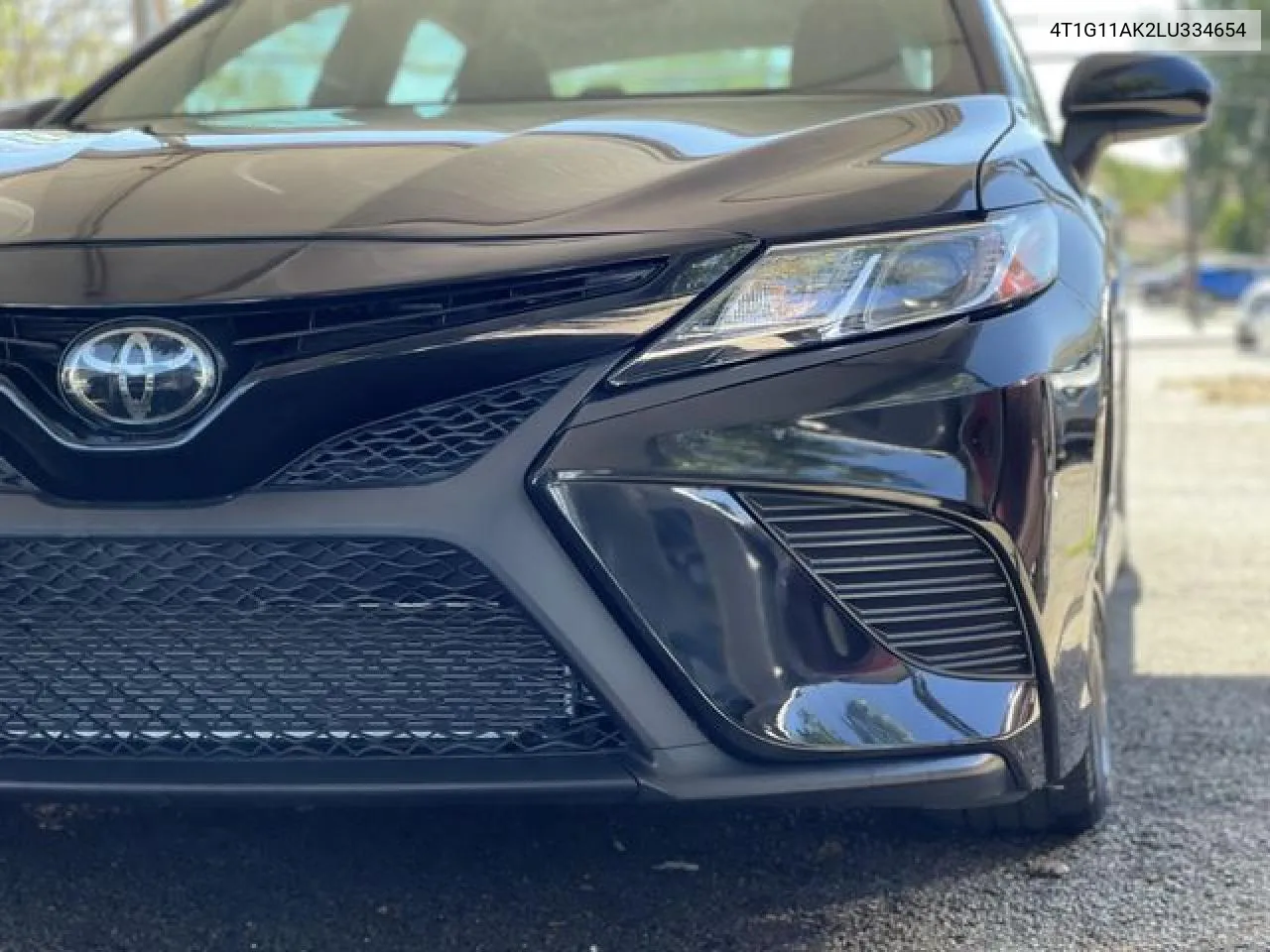 Toyota Camry (XV70)
