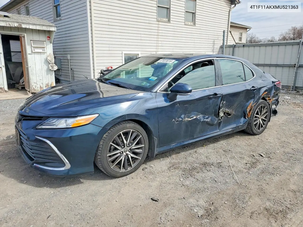 Toyota Camry (XV70)