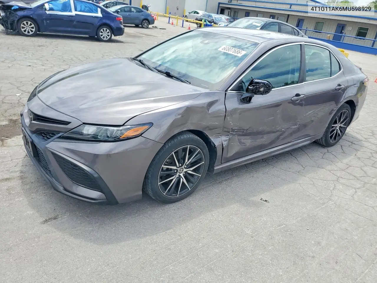 Toyota Camry (XV70)
