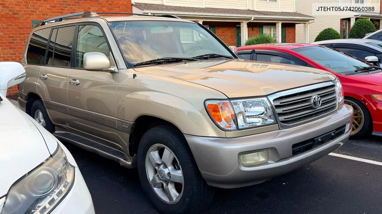 Toyota Land Cruiser (100 Series 1)