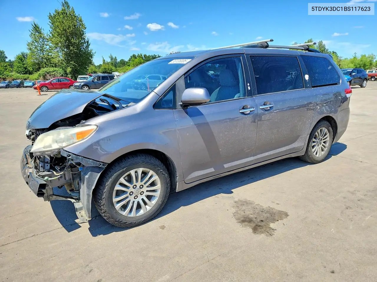 Toyota Sienna (III)