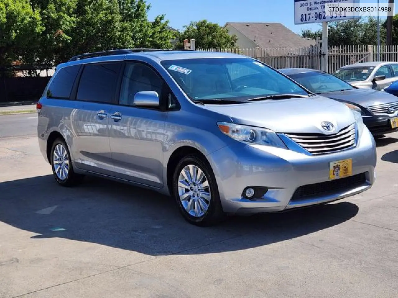 Toyota Sienna (III)