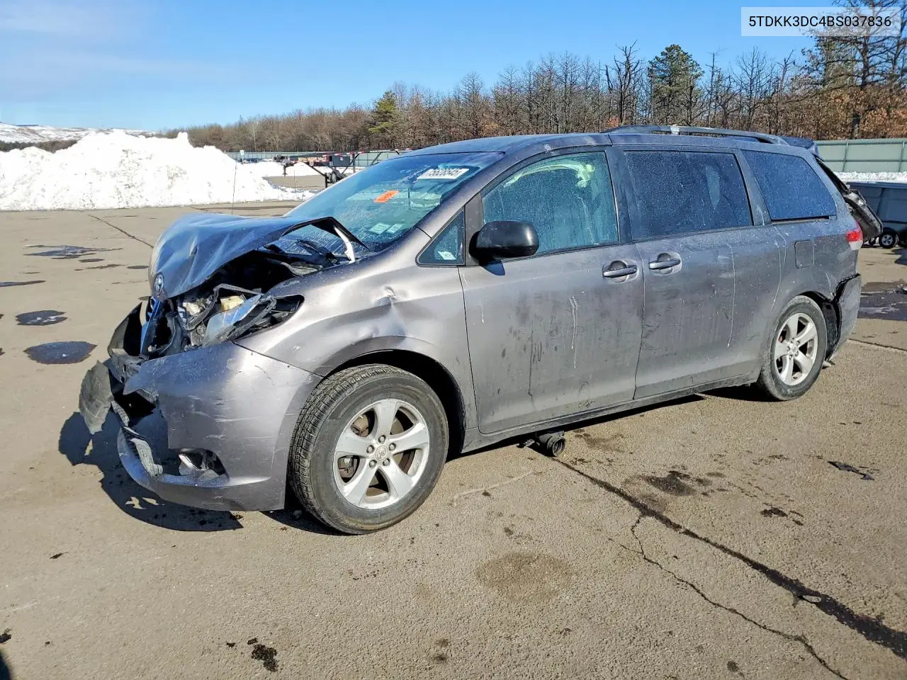 Toyota Sienna (III)