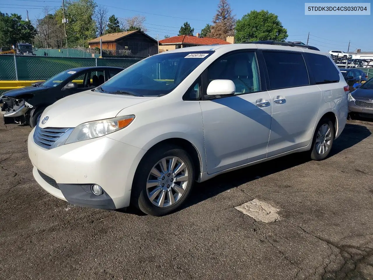 Toyota Sienna (III)