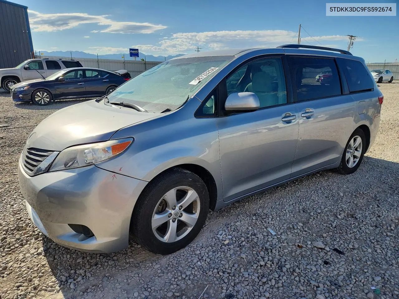 Toyota Sienna (III)