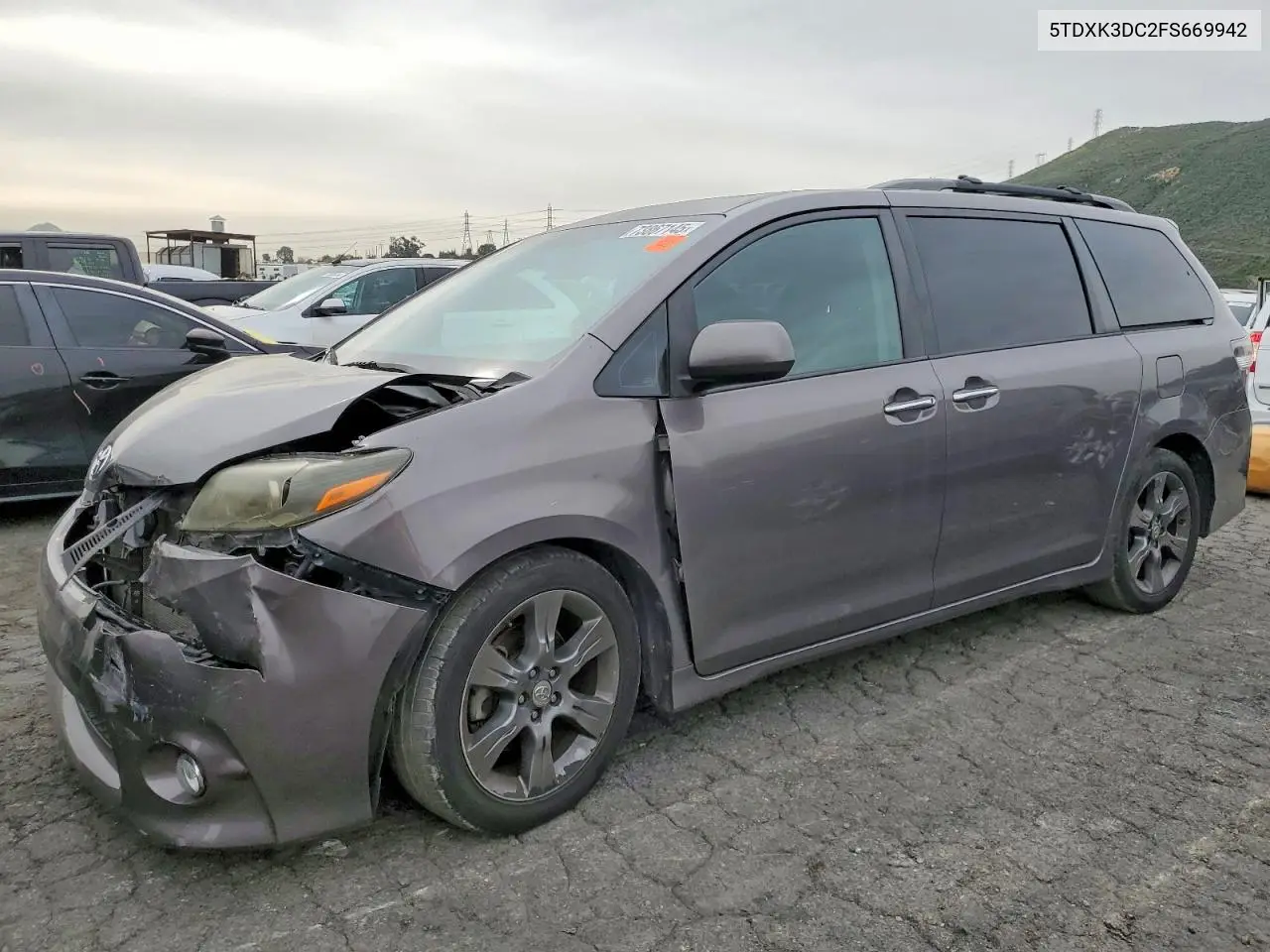Toyota Sienna (III)