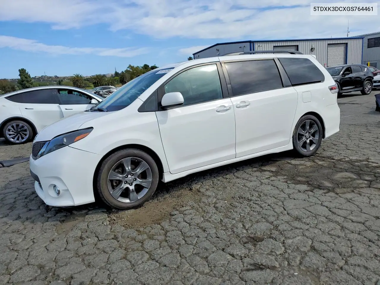 Toyota Sienna (III)