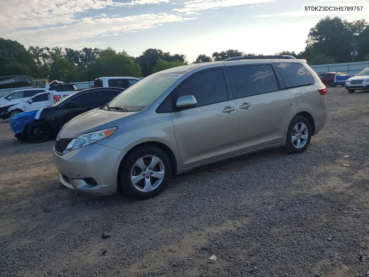 Toyota Sienna (III)
