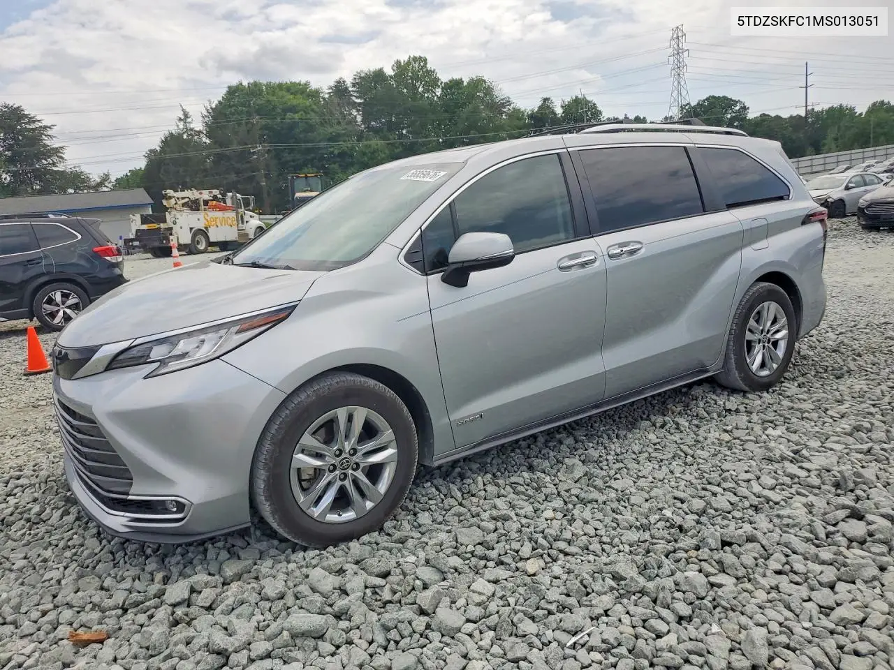 Toyota Sienna (IV)