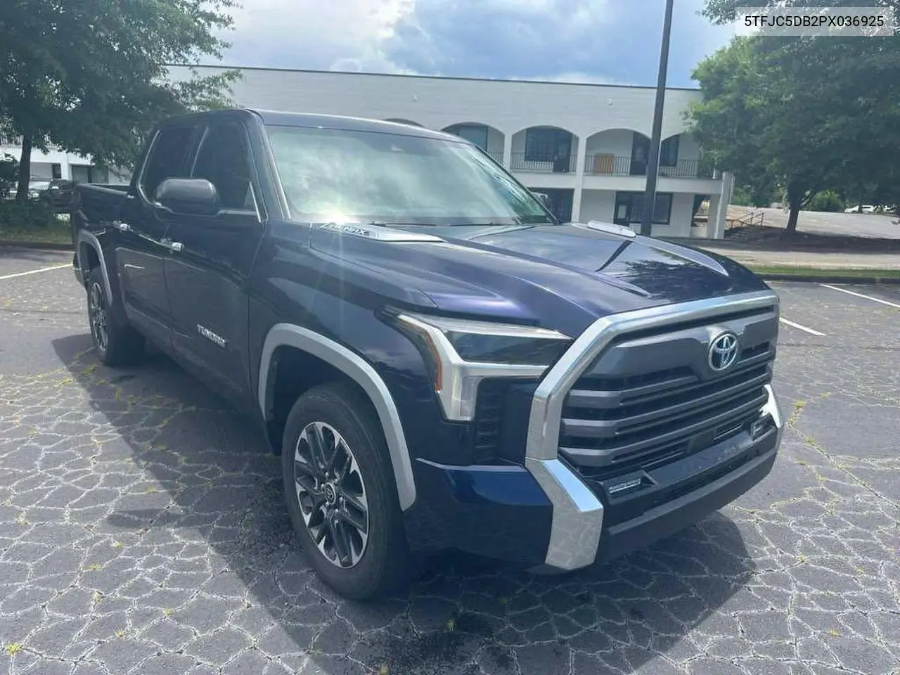 Toyota Tundra