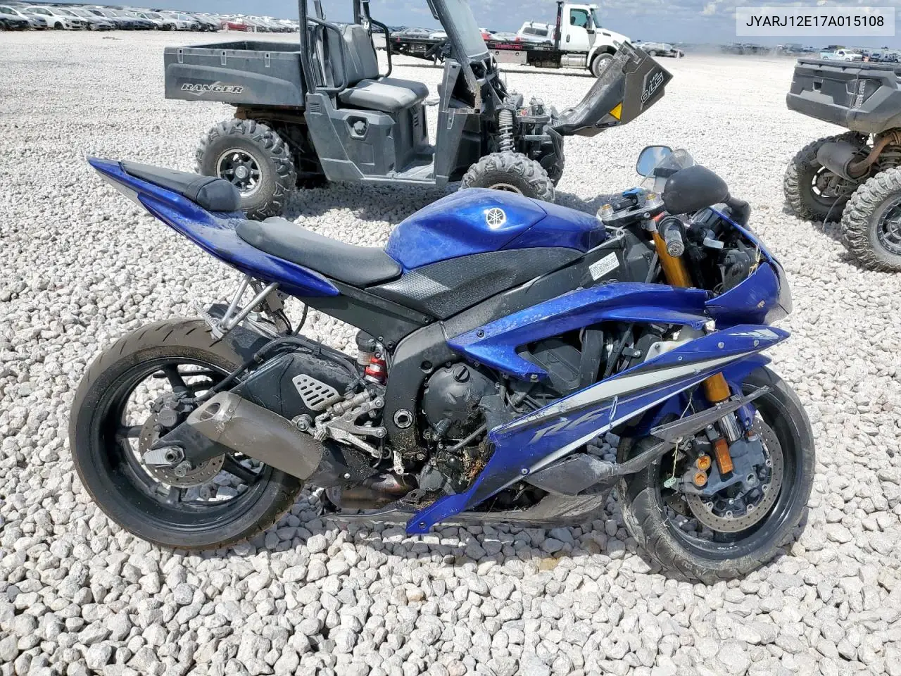 Yamaha yzf