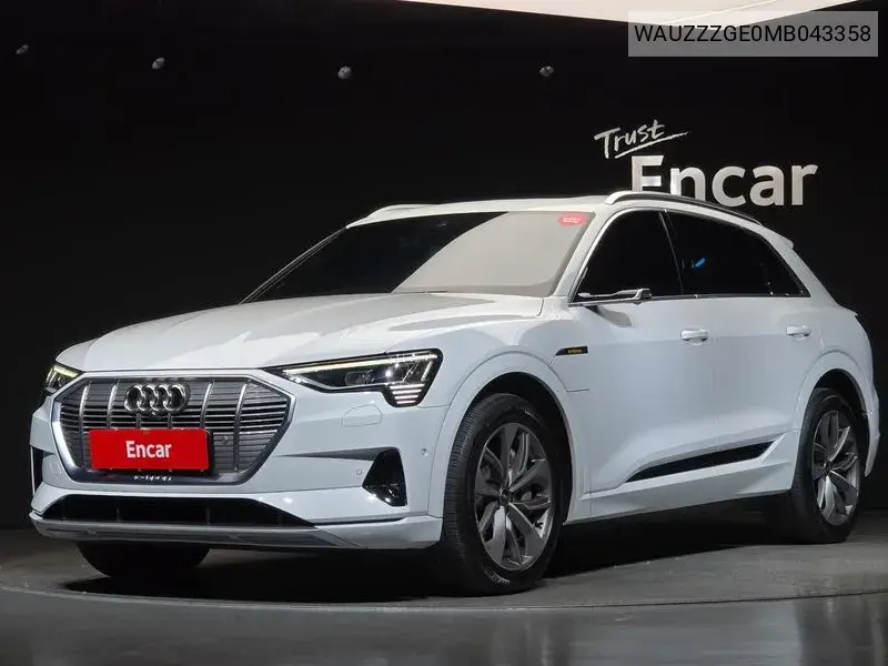 2021 E-Tron 55 Quattro