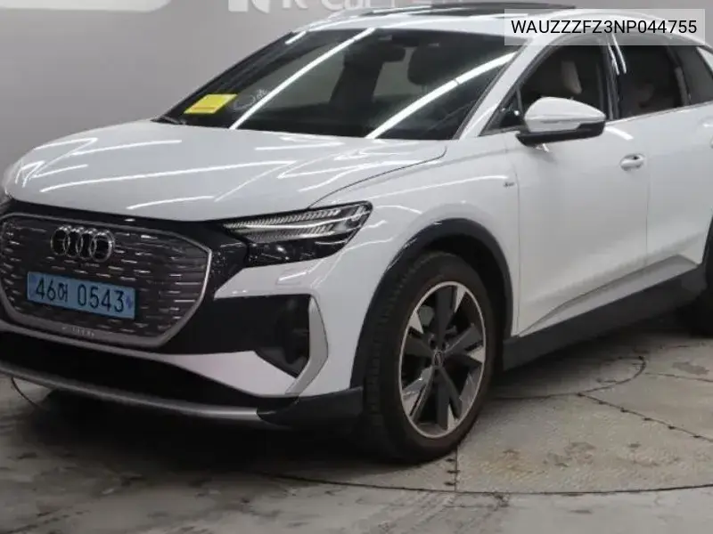 2022 Q4 E-Tron (F4) 40 Premium