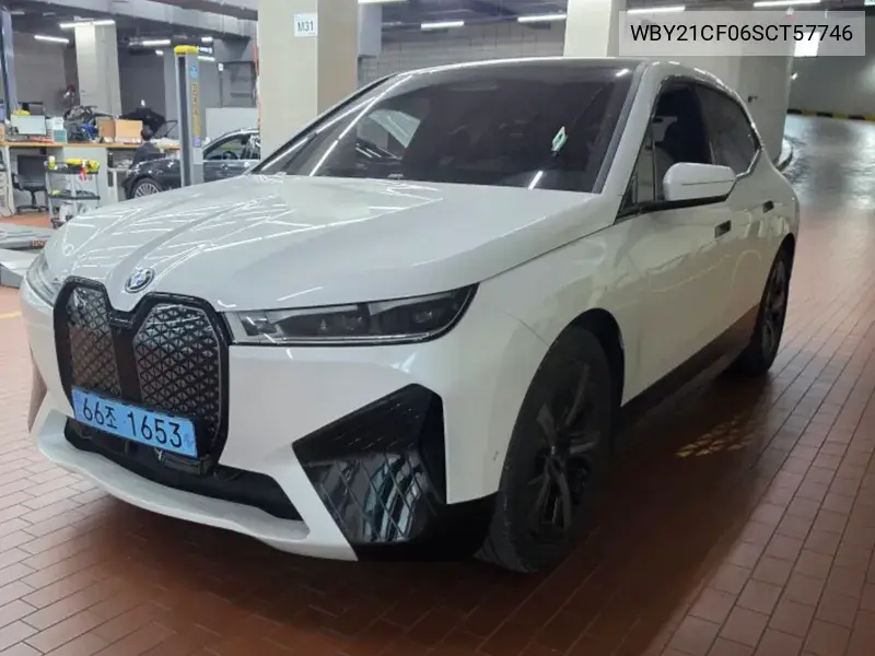 2025 Ix xDrive50 Sports Special Edition