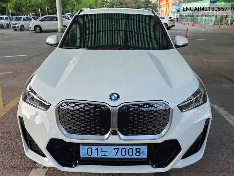 2025 Ix1 (U11) xDrive 30 M Sports