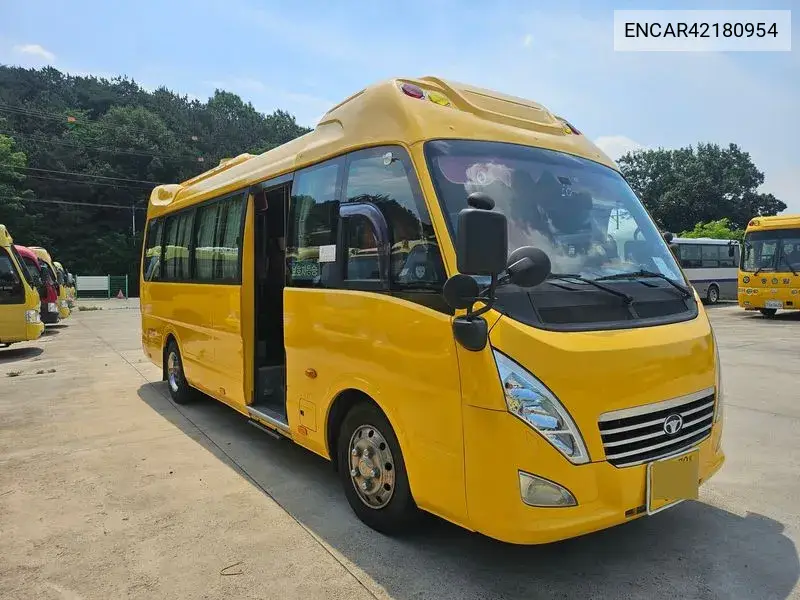 2014 Lestar 25-Seater