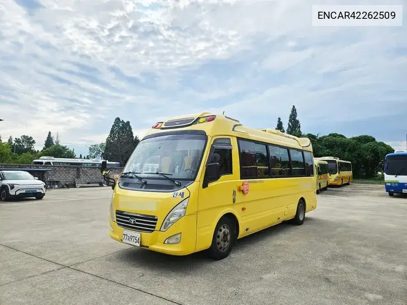 2015 Lestar 23-Seater