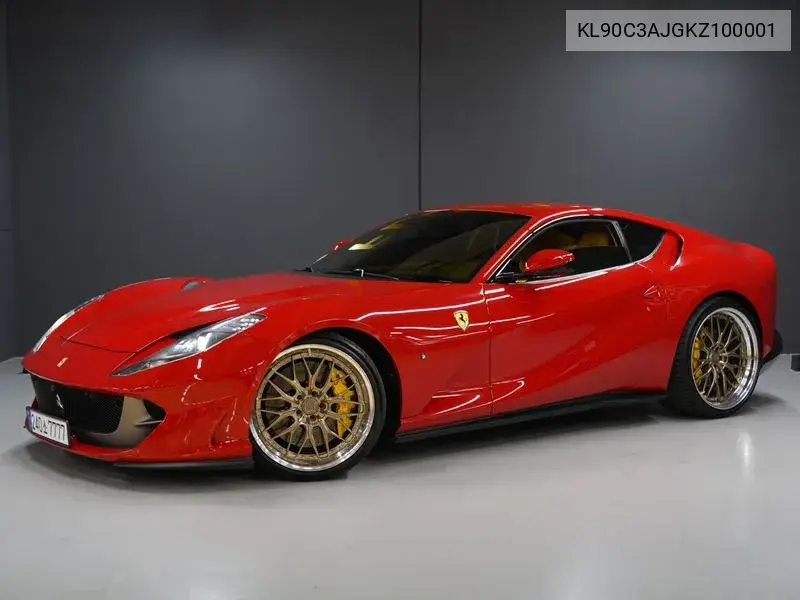 2018 812 Superfast 6.5 V12