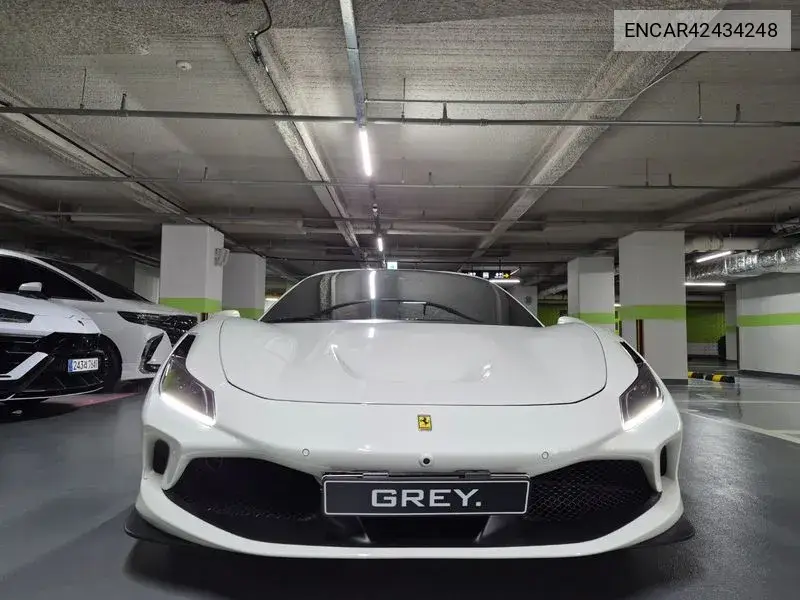 2020 F8 Spider 3.9 V8