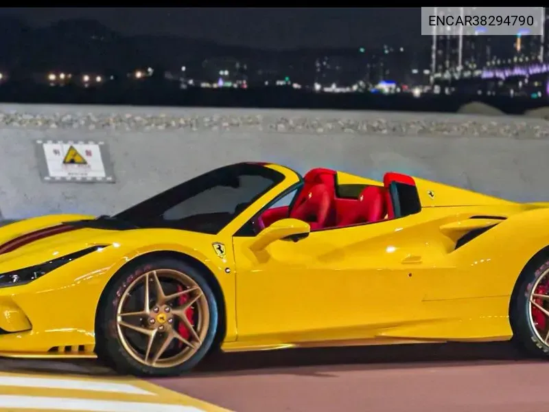 2022 F8 Spider 3.9 V8