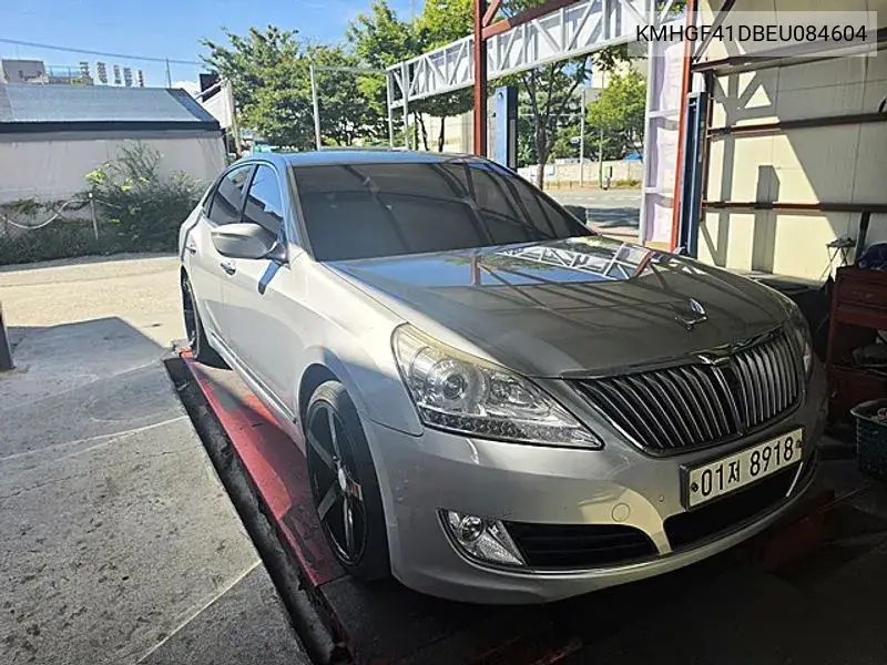 2013 Equus (New Model) Vs380 Modern