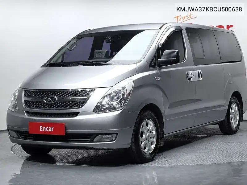 2012 Grand Starex