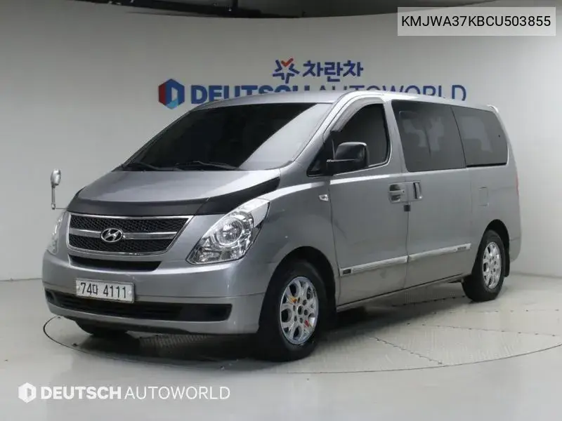 2012 Grand Starex 12-Seater Wagon Cvx Deluxe
