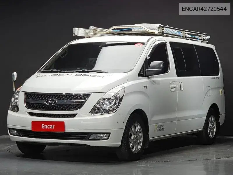 2015 Grand Starex