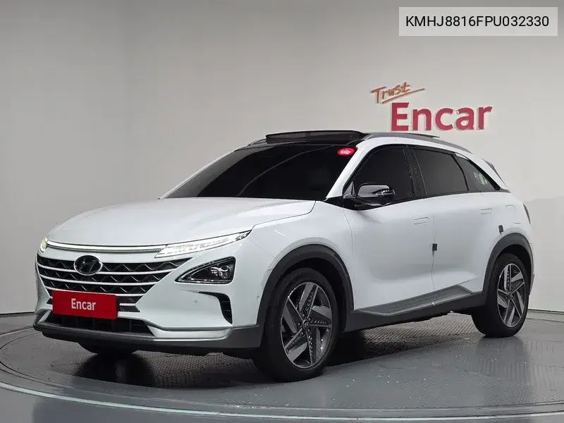 2022 Nexo Premium