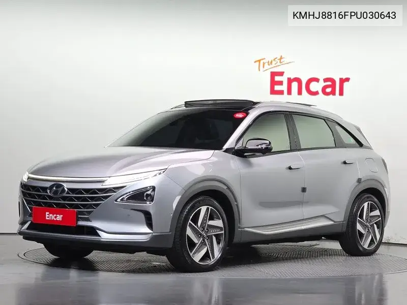 2022 Nexo Premium