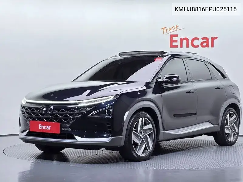 2022 Nexo Premium