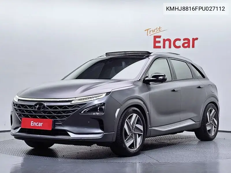 2022 Nexo Premium