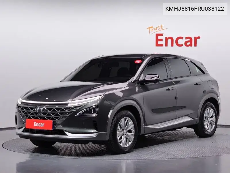 2023 Nexo Premium