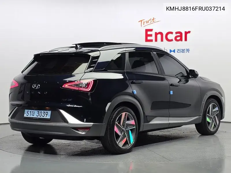 2024 Nexo Premium