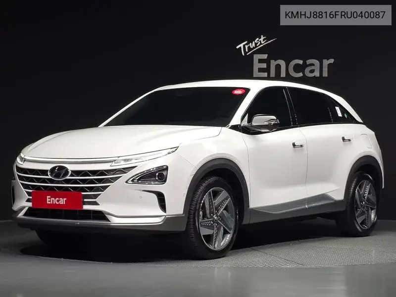 2024 Nexo Premium