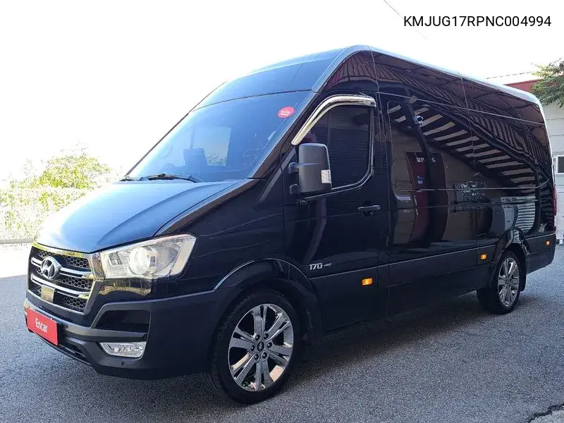 2022 Solati 16-Seater Deluxe